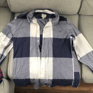 Mens size Large tall button down shirt.